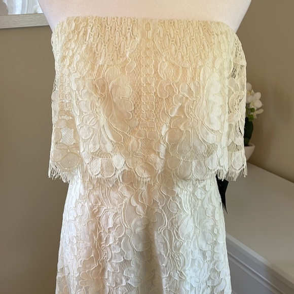 NWT LULU’s STRAPLESS TIERED DRESS - Picture 2 of 7